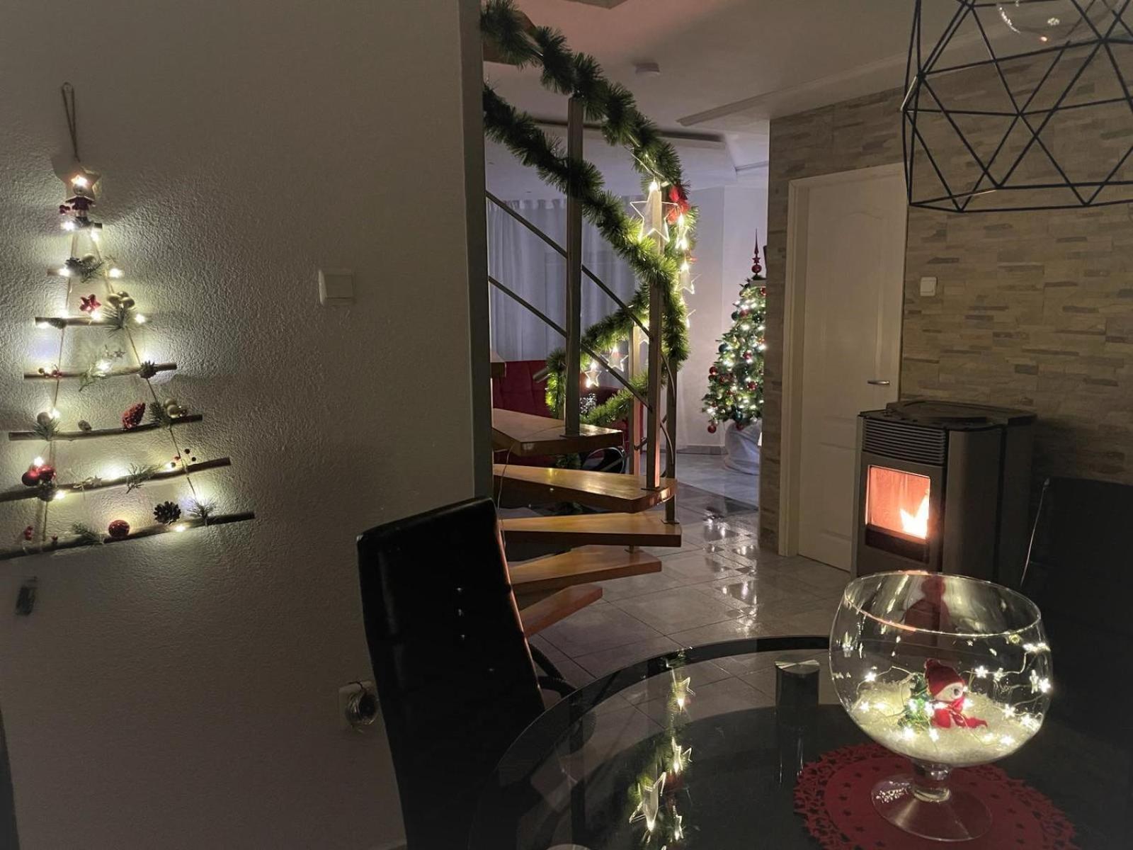 Villa Tratea - With A Heated Pool Tomici ภายนอก รูปภาพ